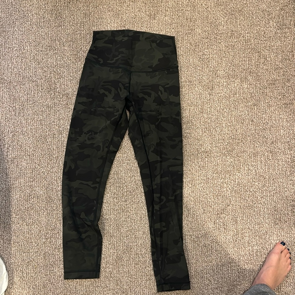 Lululemon Wunder Under Leggings